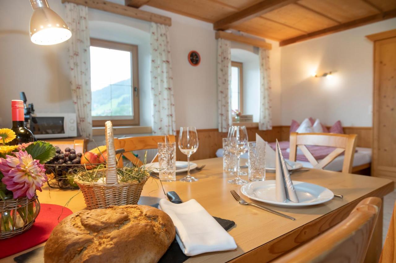 Hartlhof Urlaub Am Baby- Und Kinderbauernhof Niederau Exteriér fotografie
