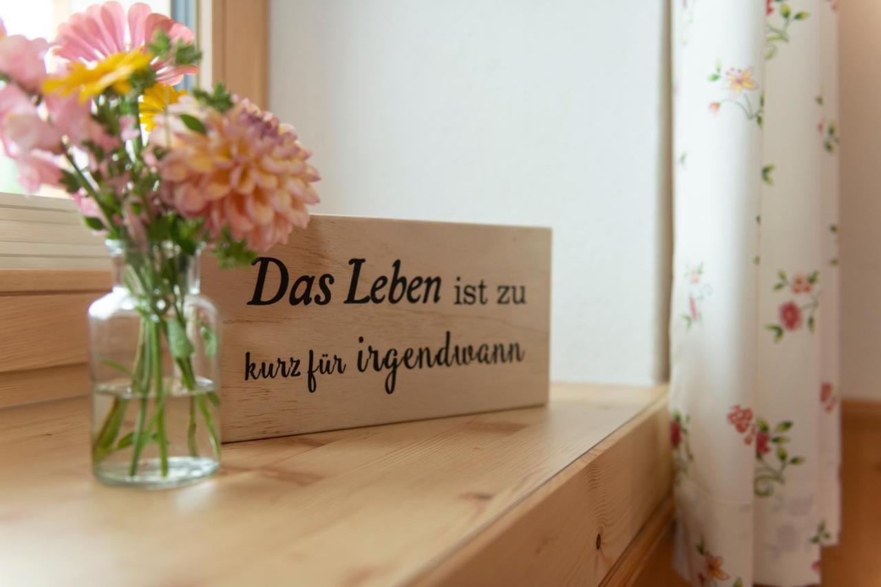 Hartlhof Urlaub Am Baby- Und Kinderbauernhof Niederau Exteriér fotografie